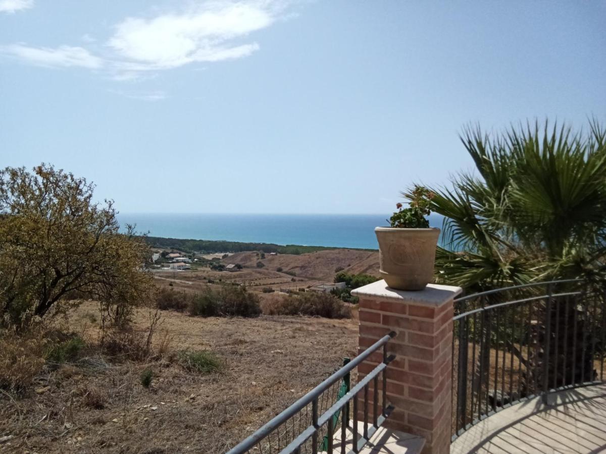 Il Casale Di Bovo Marina Villa Montallegro Exteriör bild