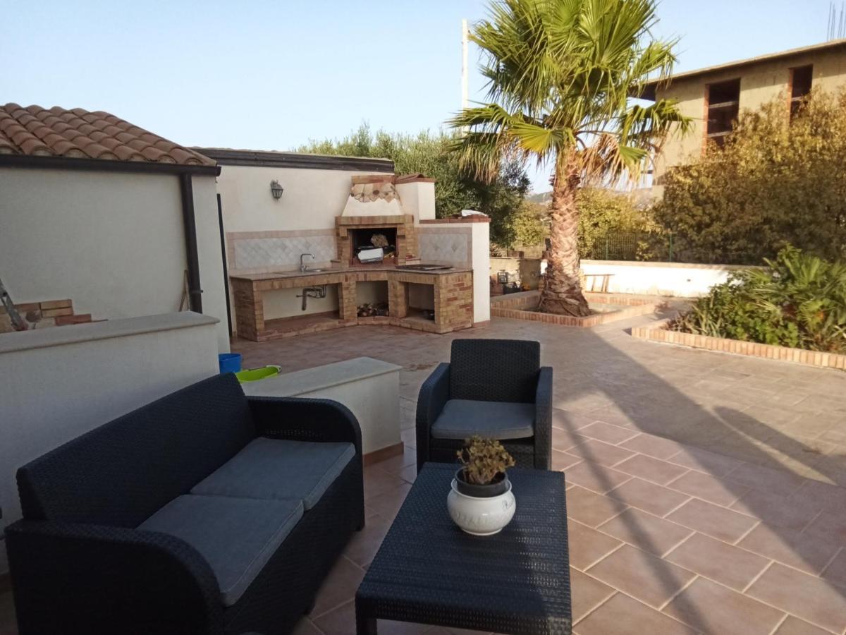 Il Casale Di Bovo Marina Villa Montallegro Exteriör bild