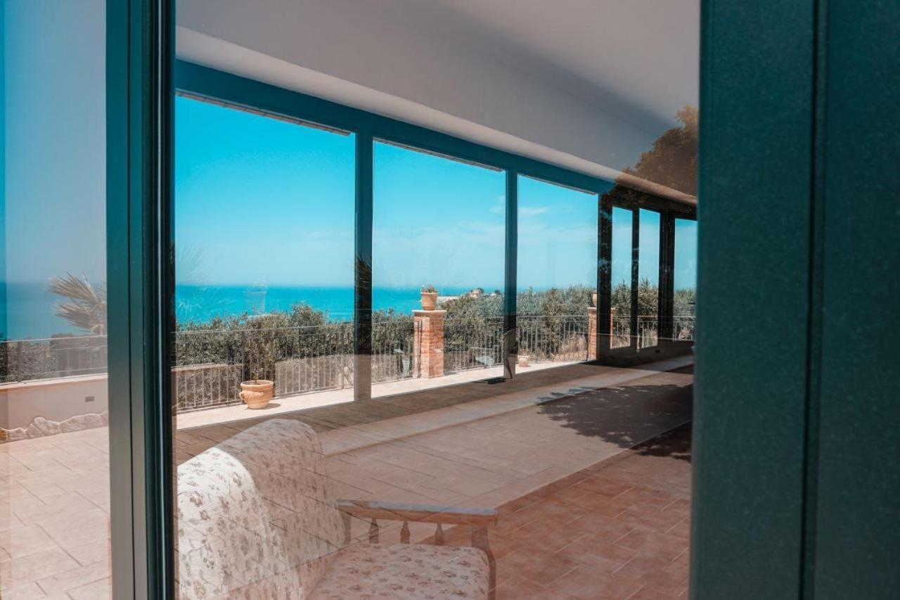Il Casale Di Bovo Marina Villa Montallegro Rum bild